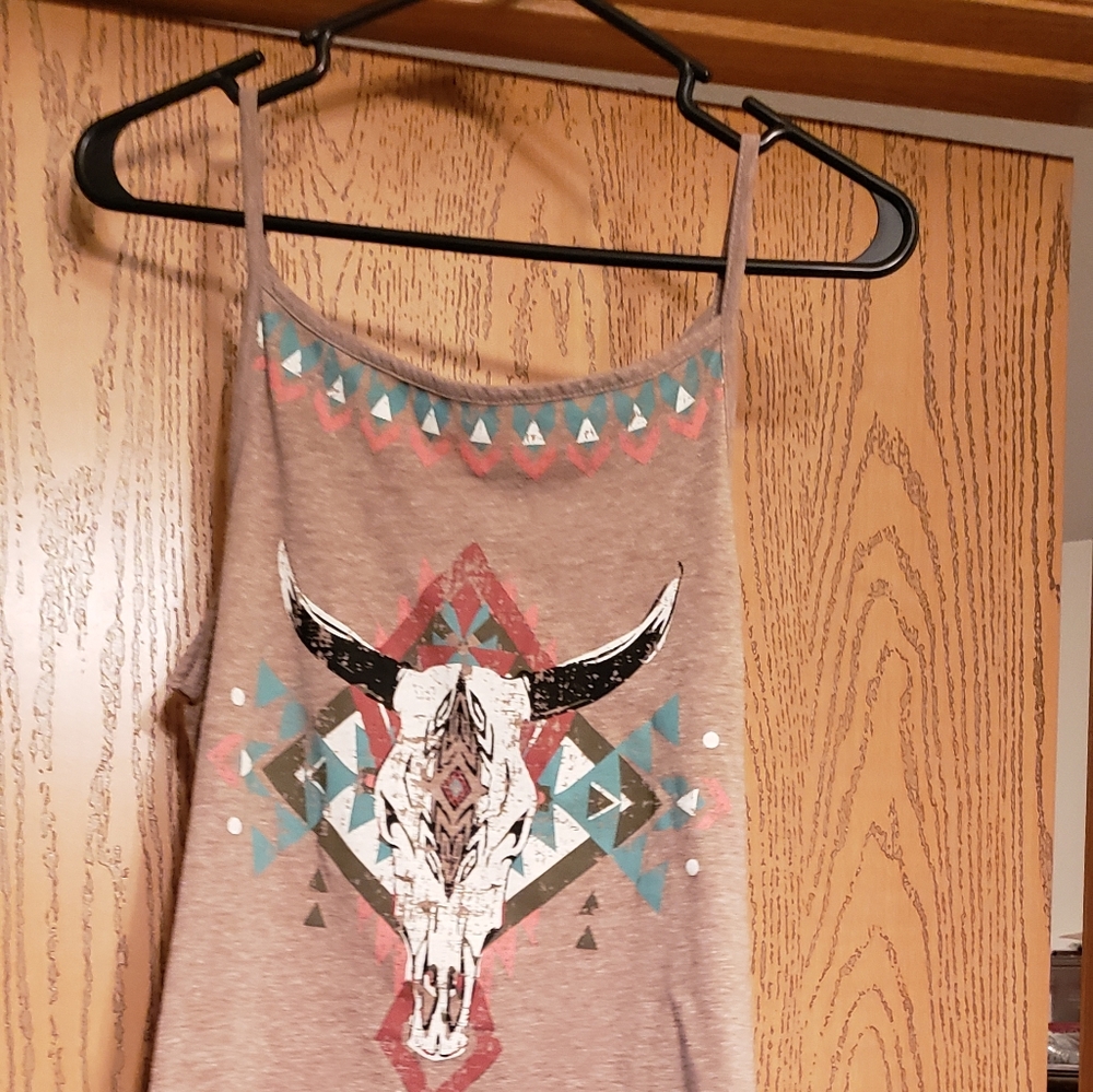 Bull skull head tank